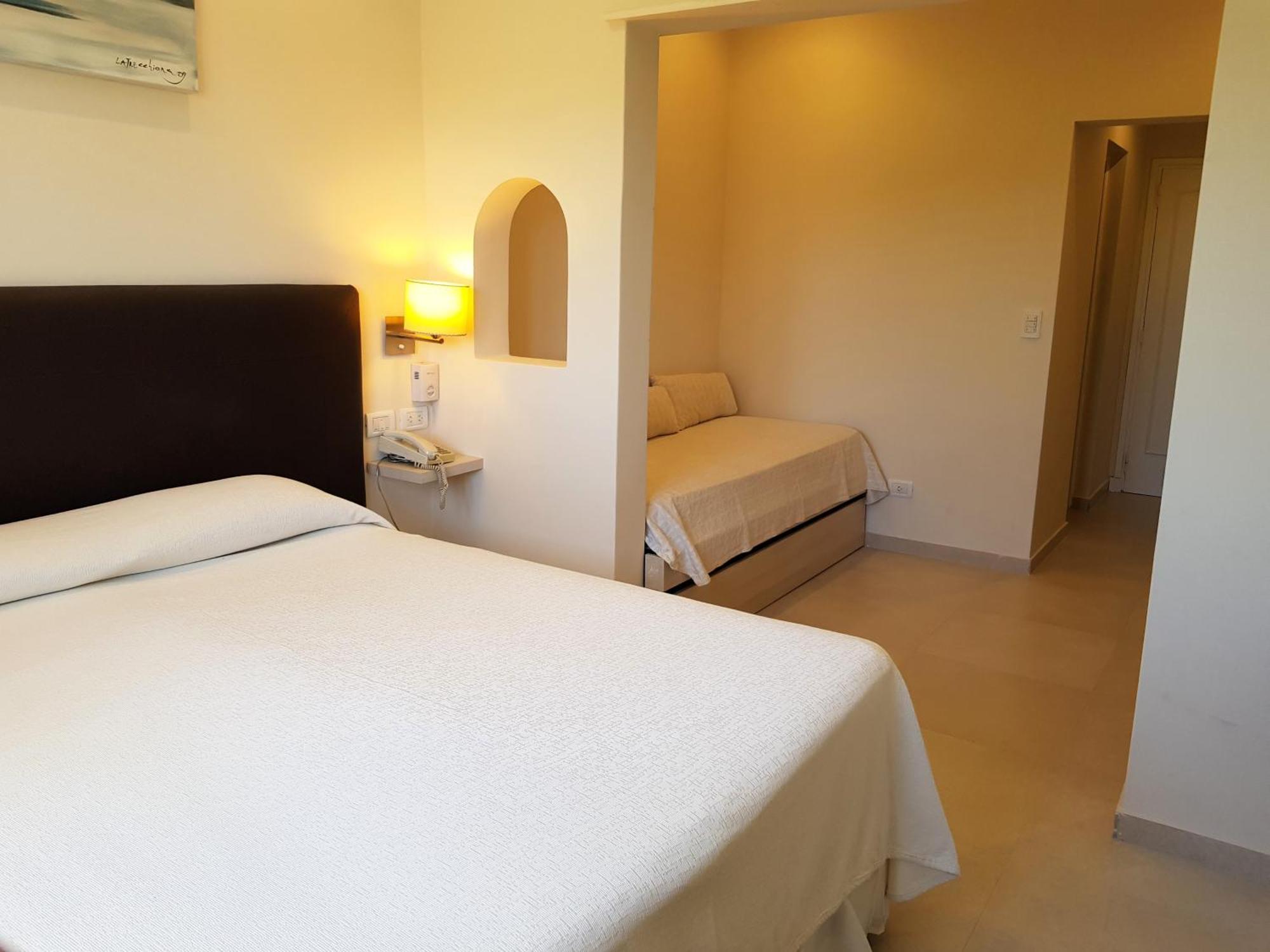 Hotel Tejas Rojas Villa Gesell Zewnętrze zdjęcie