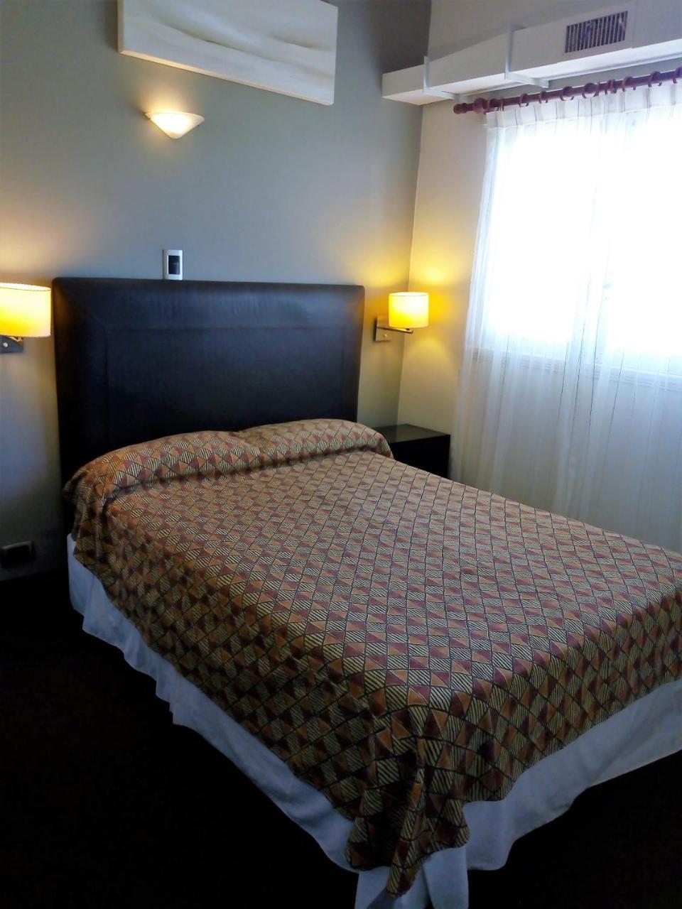 Hotel Tejas Rojas Villa Gesell Zewnętrze zdjęcie
